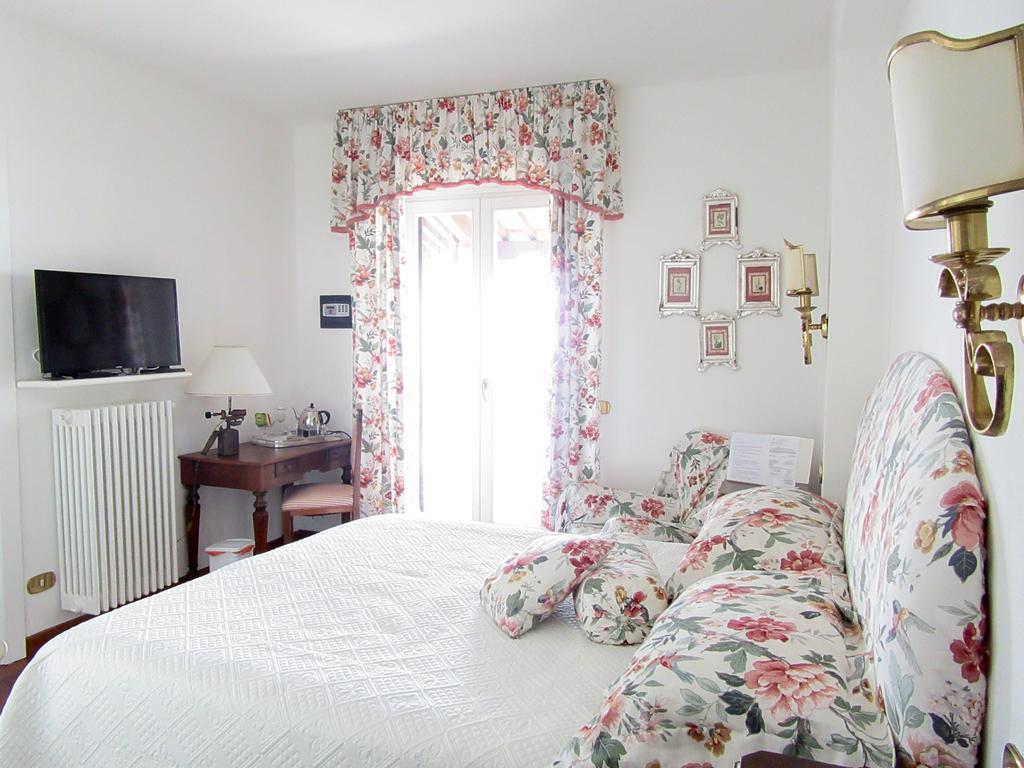 B&B Le Palme Ameglia Eksteriør billede